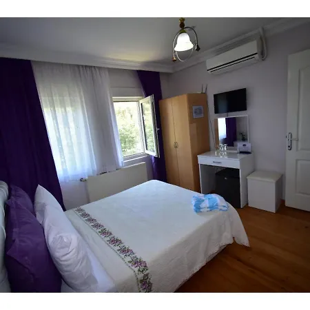 Cunda Asiyan Otel Ayvalı