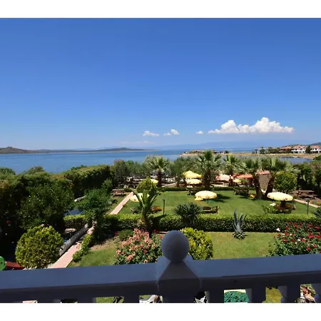 Cunda Asiyan Otel *